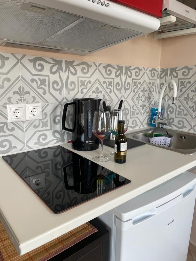 Cozy Apartment In Heart Athens Near Metro Fix 100M Exterior photo