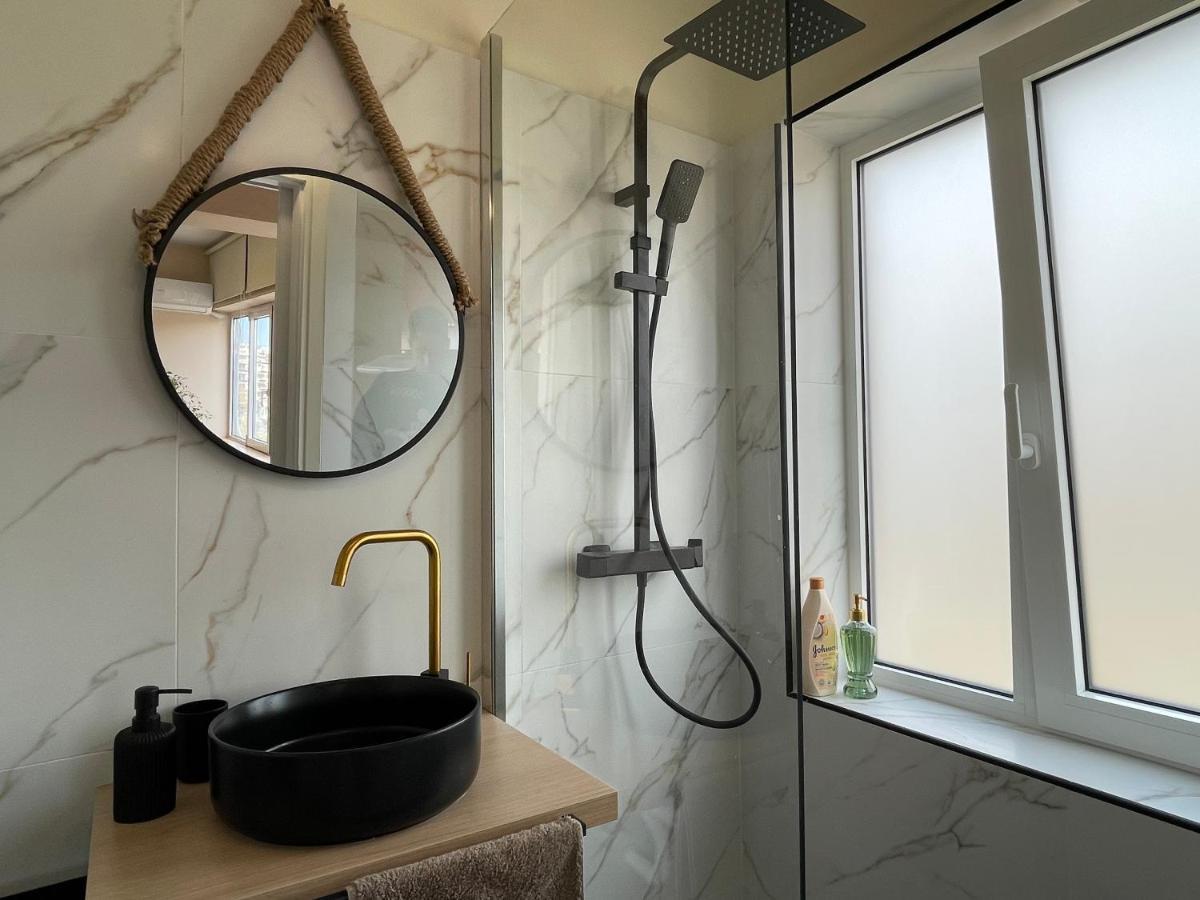 Cozy Apartment In Heart Athens Near Metro Fix 100M Exterior photo