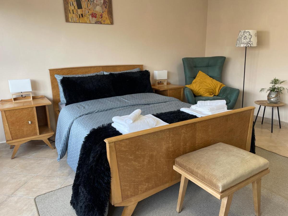 Cozy Apartment In Heart Athens Near Metro Fix 100M Exterior photo
